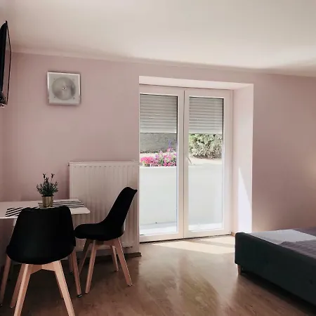White Crow House Apartment Heviz