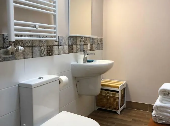 아파트 White Crow House *